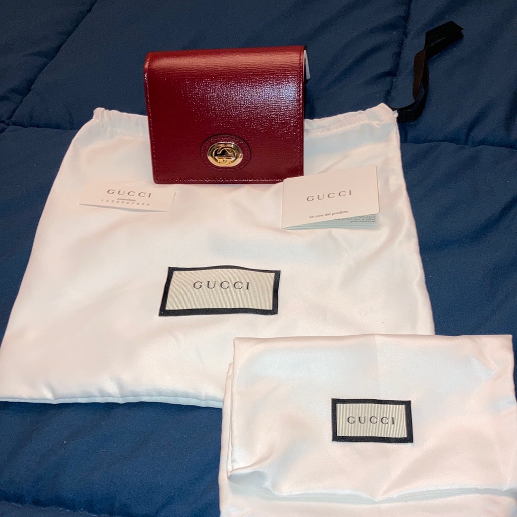 Authentic Gucci Wallet Nwt